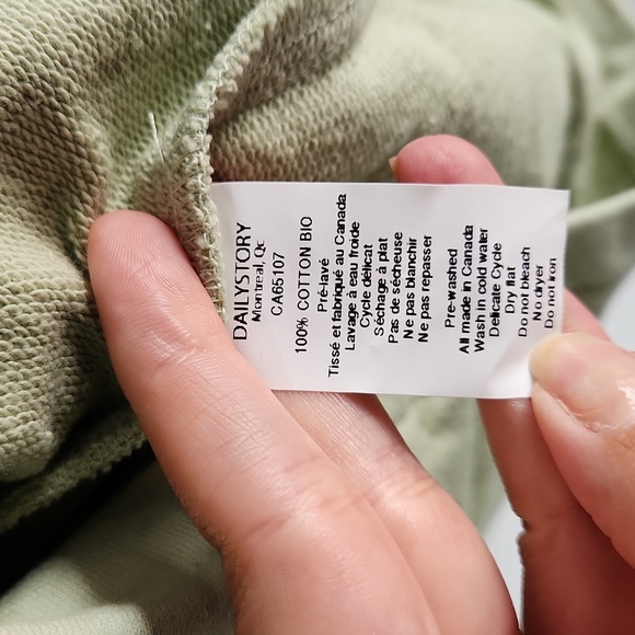 🌱NWT🌱 dailystory River Romper in matcha, size M - Picture 6 of 7